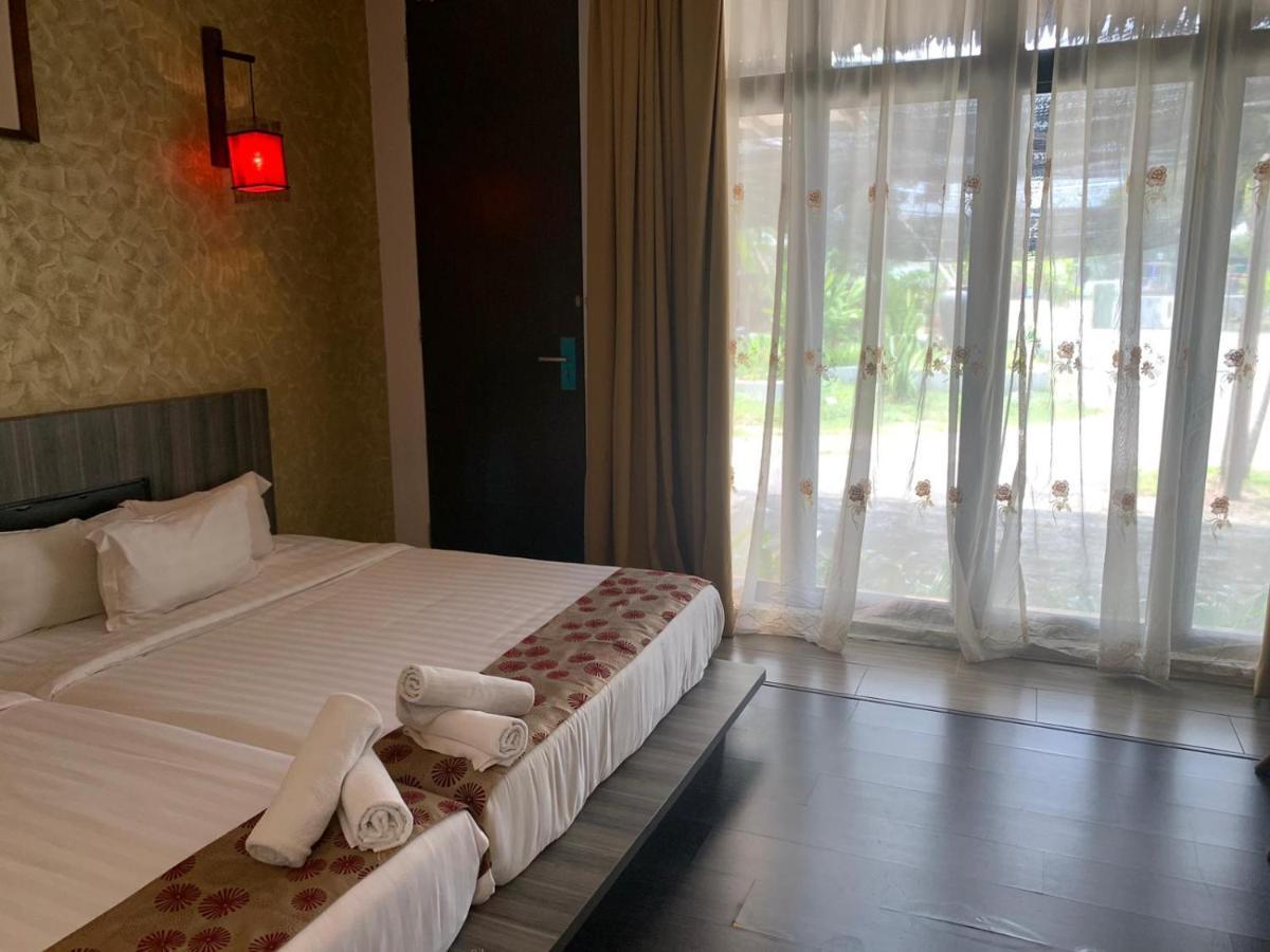 I Garden Hotel Ίπο Εξωτερικό φωτογραφία