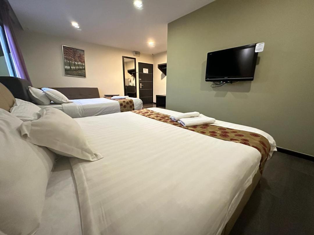 I Garden Hotel Ίπο Εξωτερικό φωτογραφία
