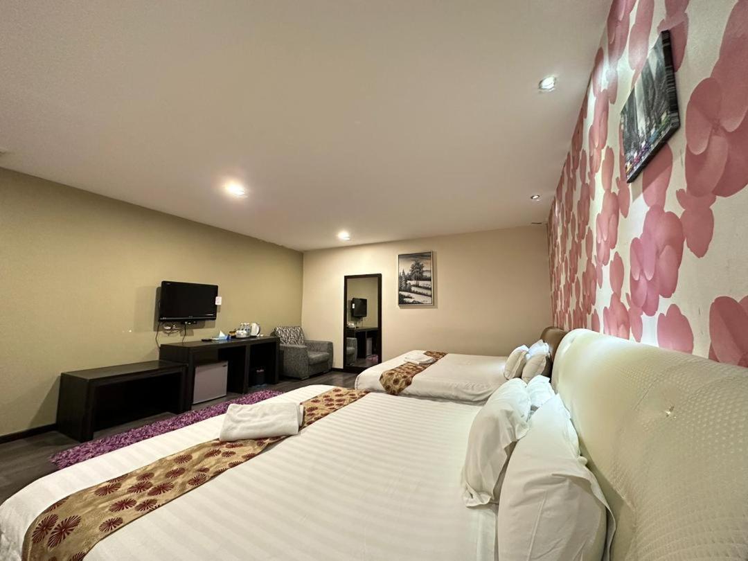 I Garden Hotel Ίπο Εξωτερικό φωτογραφία